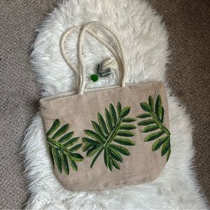 Tropical Leaf Embroidered Tote Bag - Green and Tan